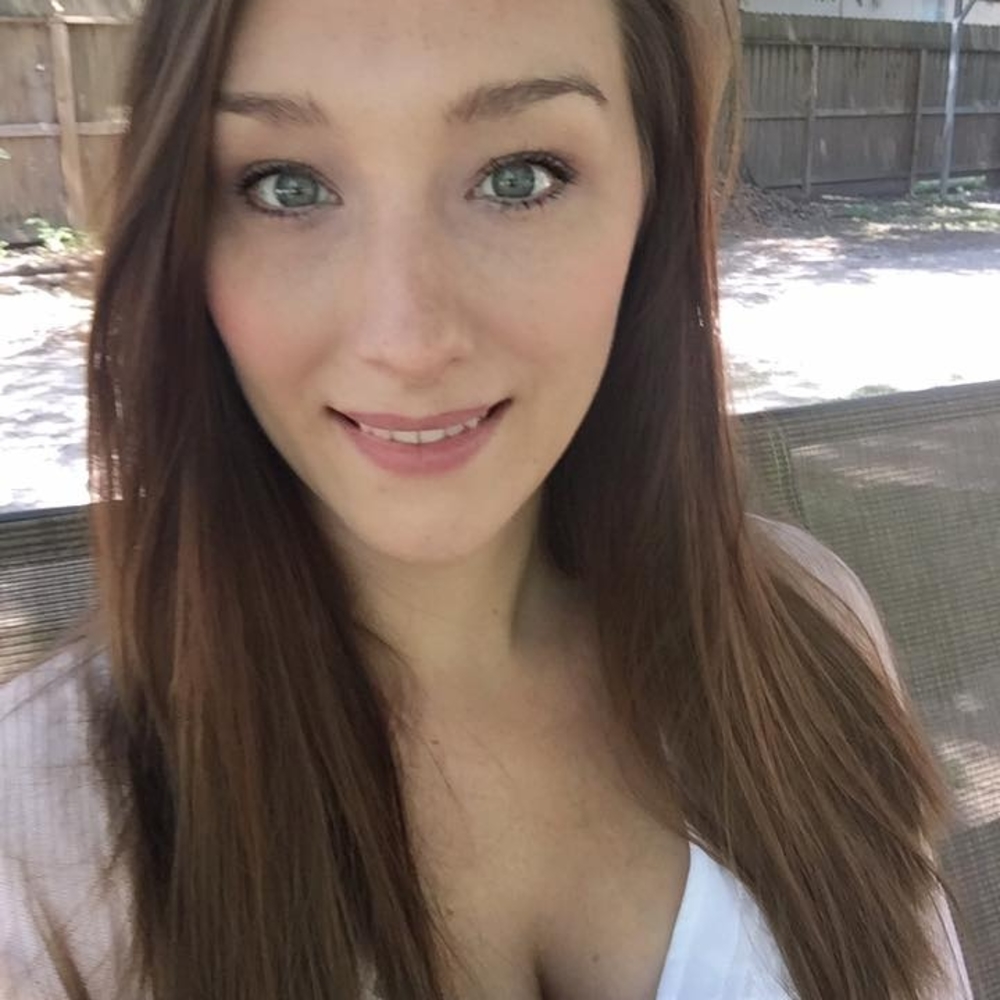 Meet your Posher, Christen - Picture 1 of 1